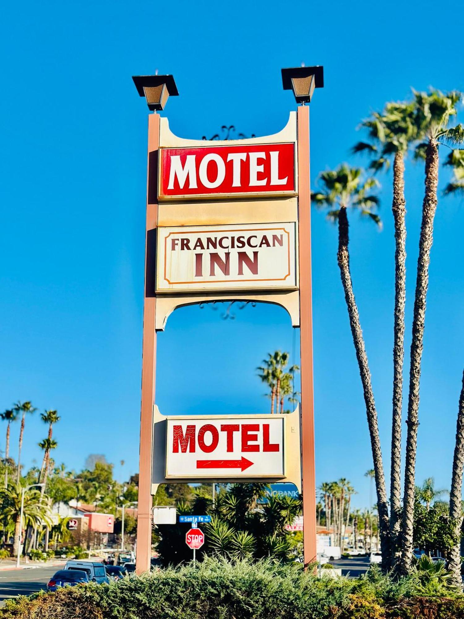 Franciscan Inn Motel Vista Exteriör bild